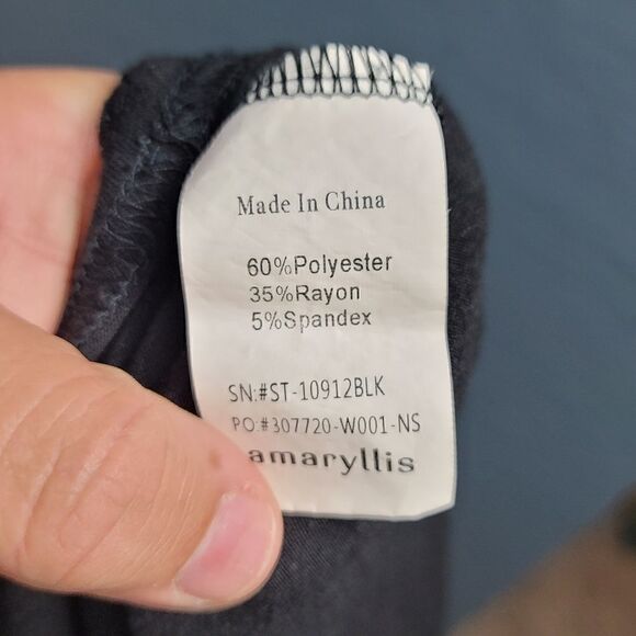 PLUS AMARYLLIS Floral Accent Top - Picture 8 of 8